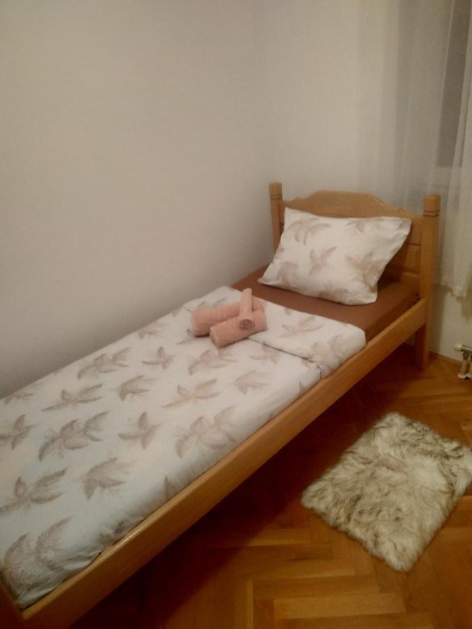 Nika Apartment Belgrado Esterno foto